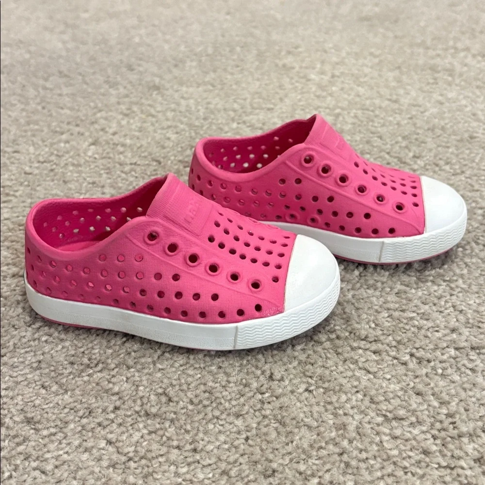 Pink Native Jefferson Child Shoes - Picture 4 of 4